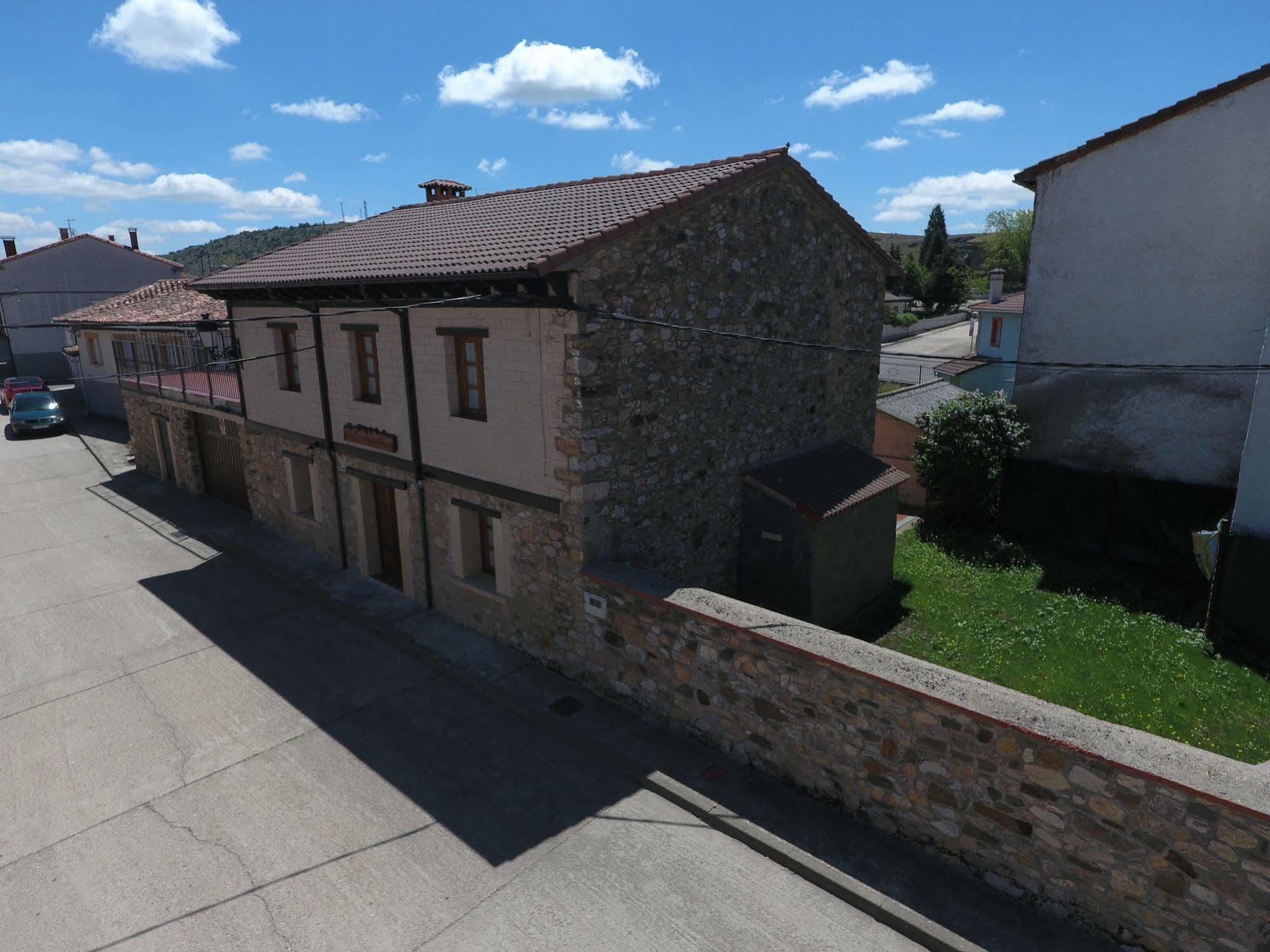 Gasthaus Majada Palentina Villanueva de Arriba Exterior foto